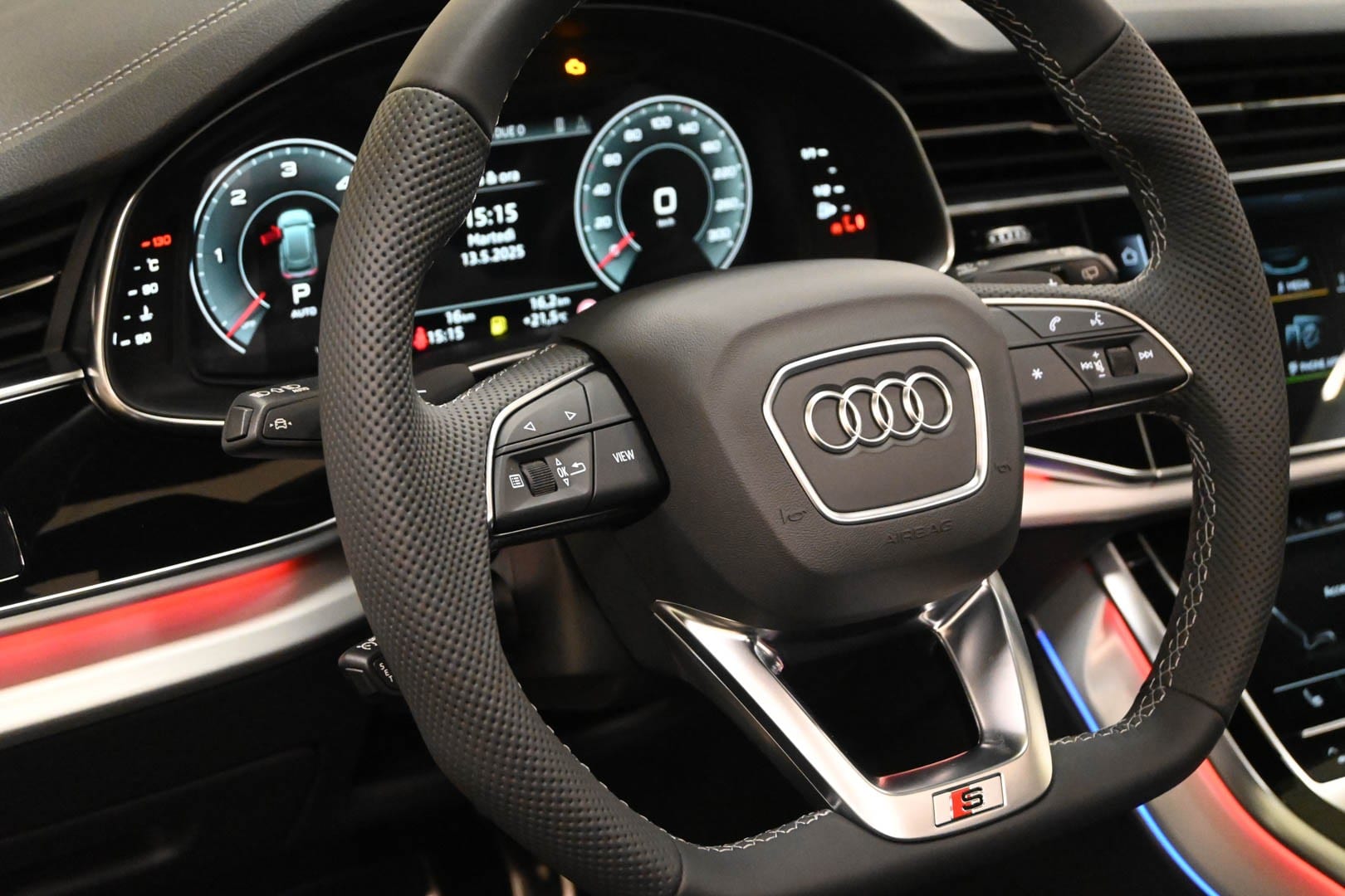 AUDI Q8 Q8 50 TDI 286 CV quattro tiptronic Sport