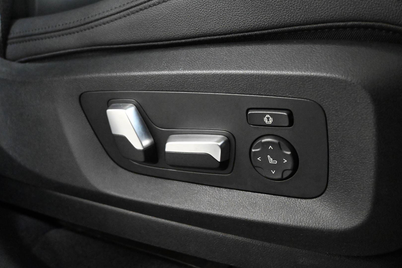 BMW X5 (G05/F95) X5 xDrive25d xLine