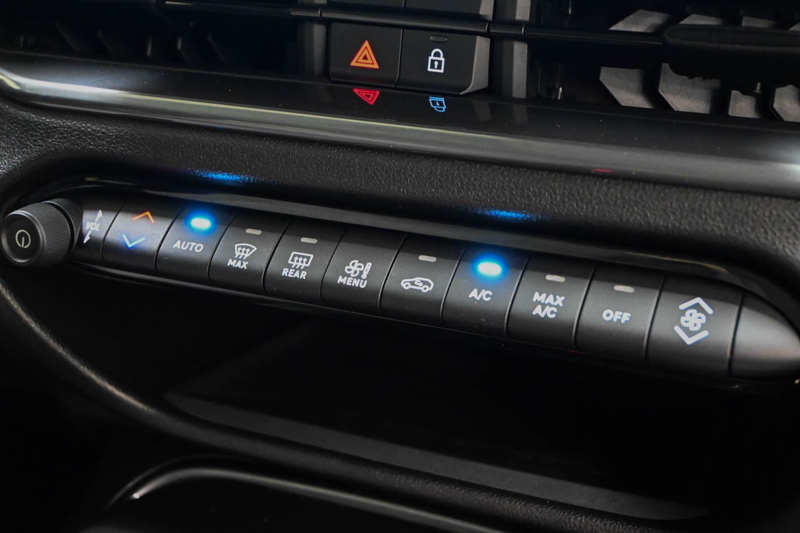 FIAT 600 (2023–>) 600 Hybrid 100 CV DCT MHEV L…