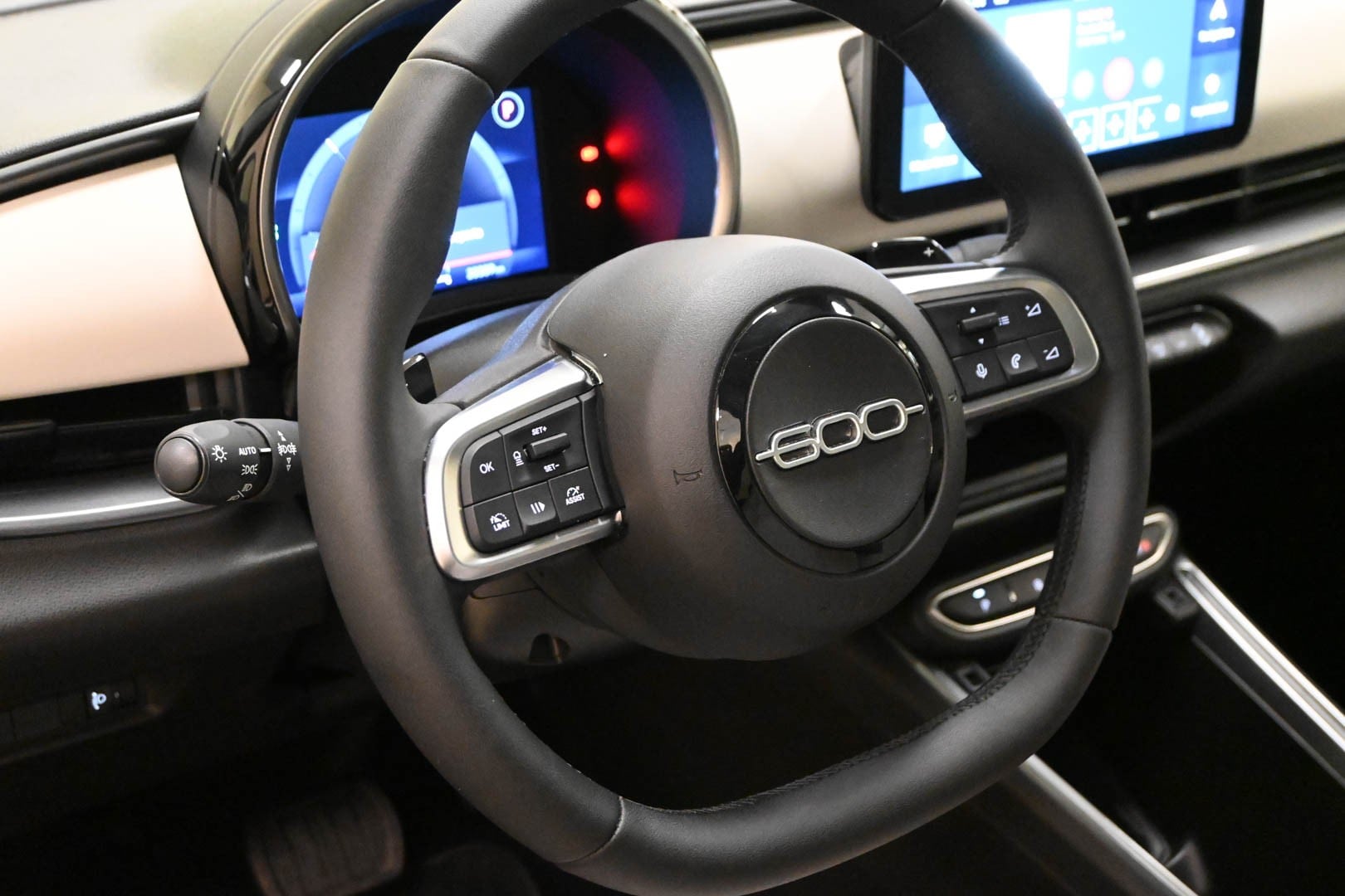 FIAT 600 (2023–>) 600 Hybrid 100 CV DCT MHEV L…