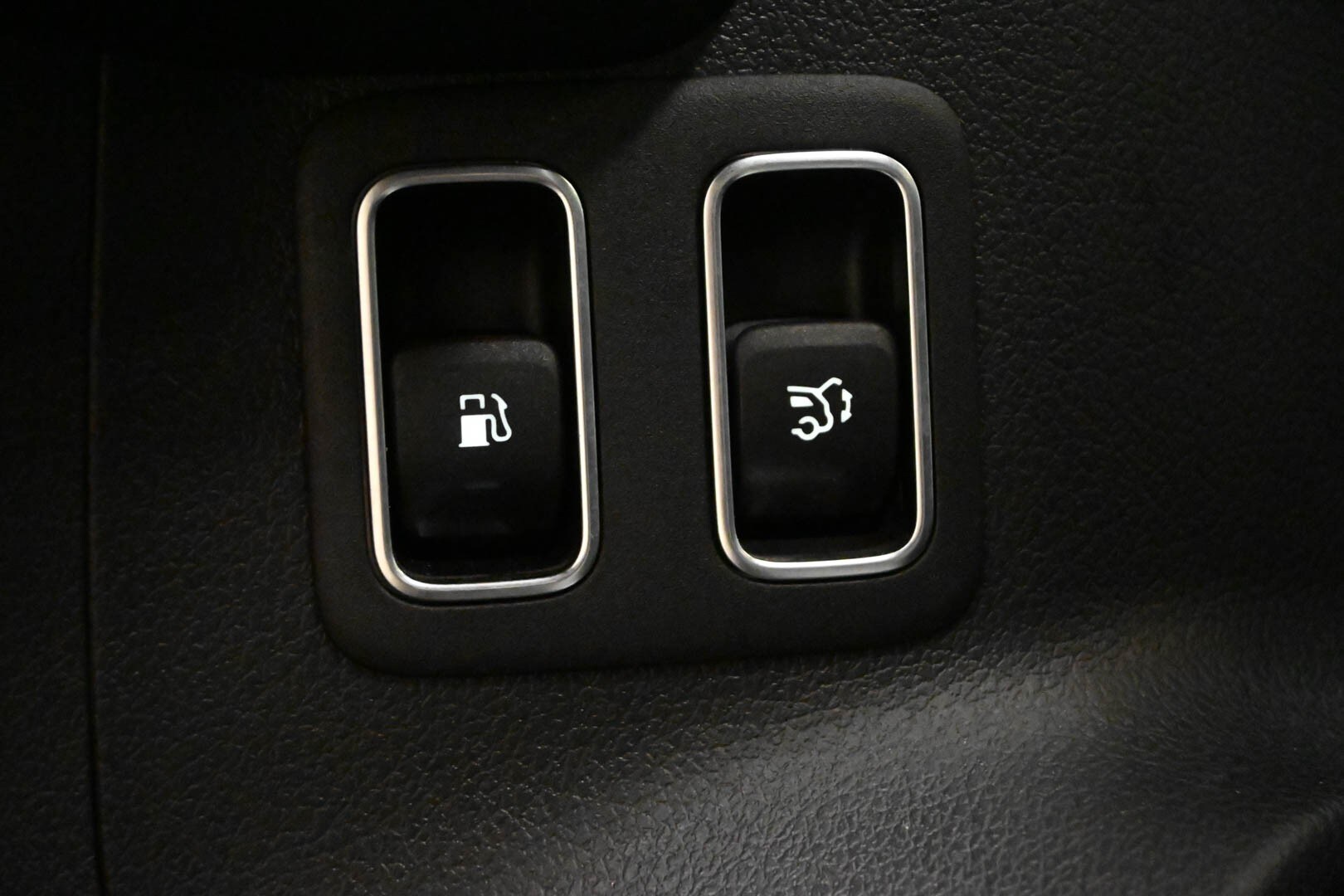 MERCEDES GLA (H247) GLA 250 e hybrid E…