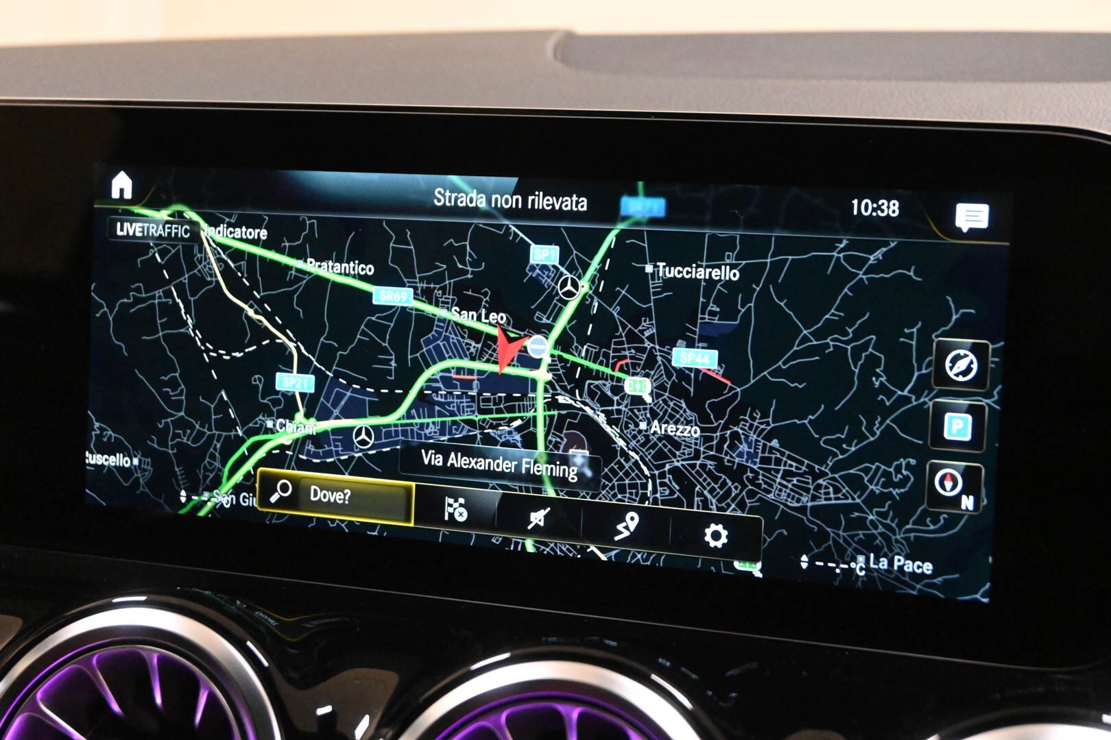 MERCEDES GLA (X156) GLA 200 d Automati…