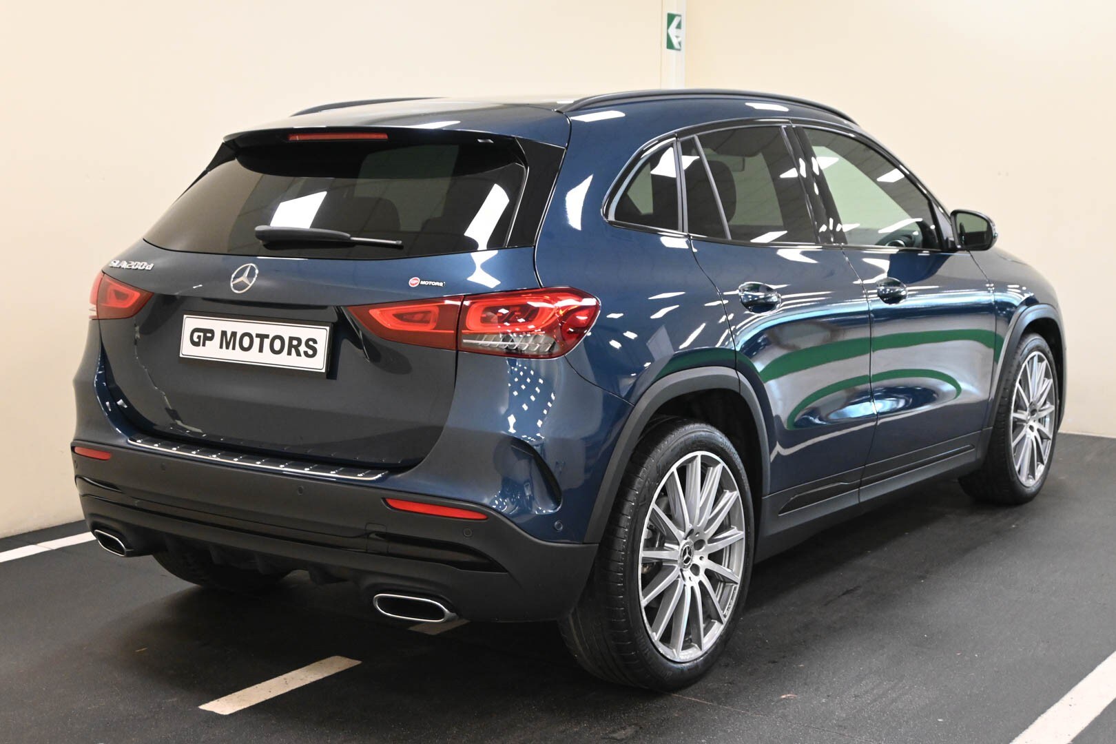 MERCEDES GLA (X156) GLA 200 d Automati…