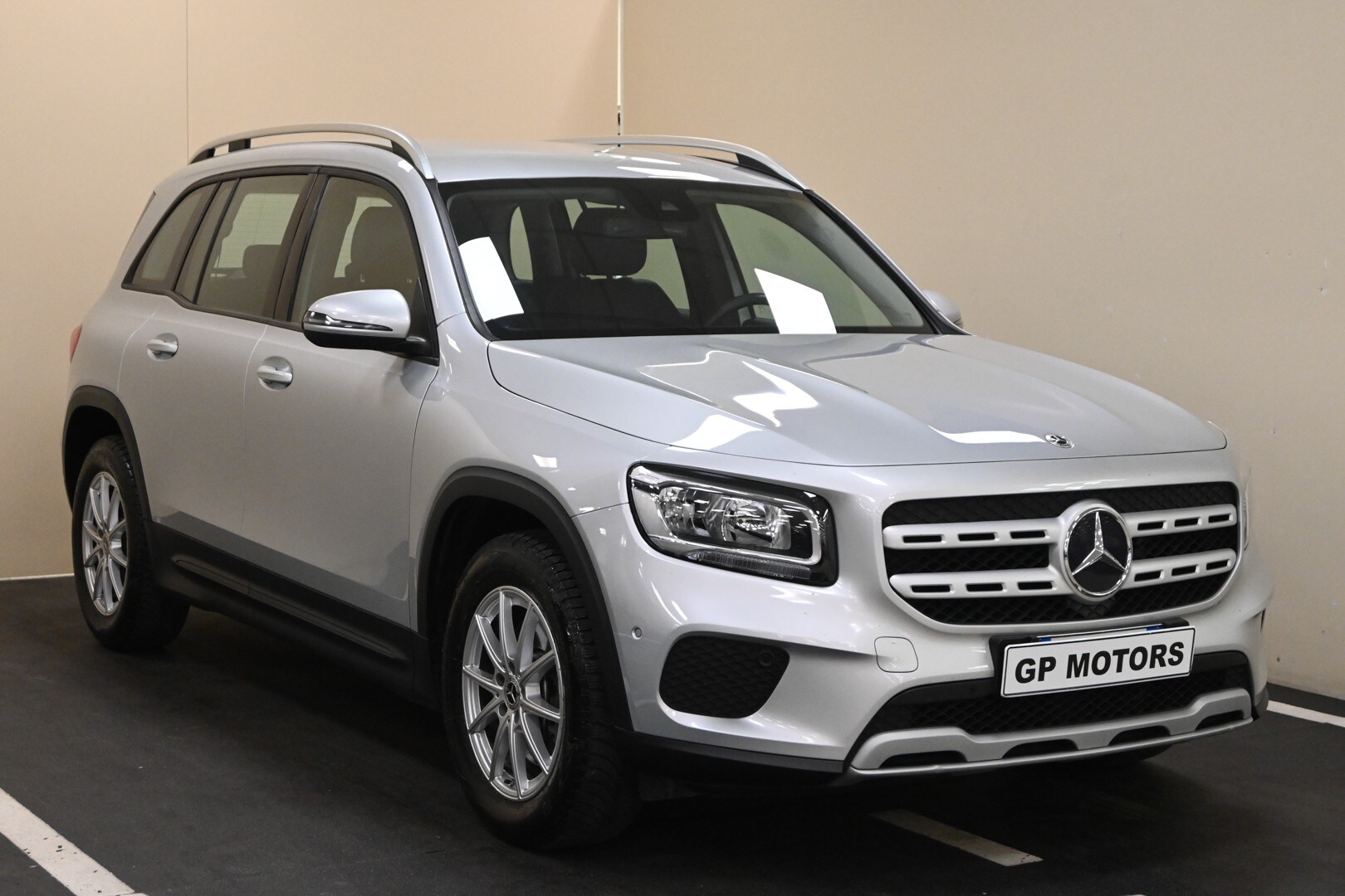MERCEDES GLB (X247) GLB 200 d Automati…