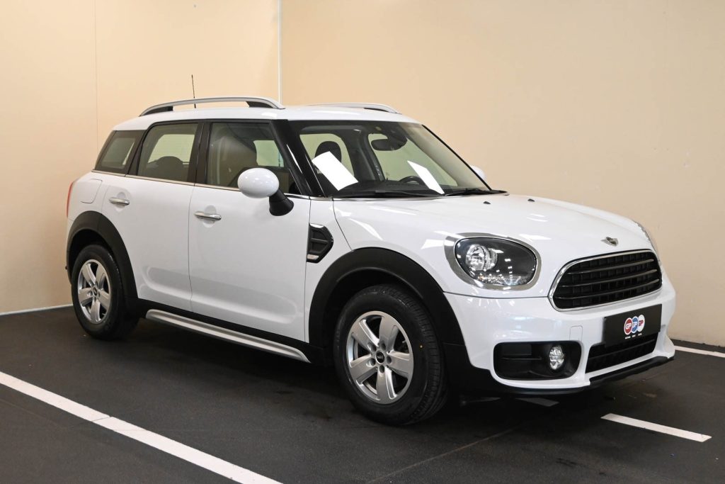 MINI Mini Countrym.(F60) Mini 2.0 Cooper D Coun…