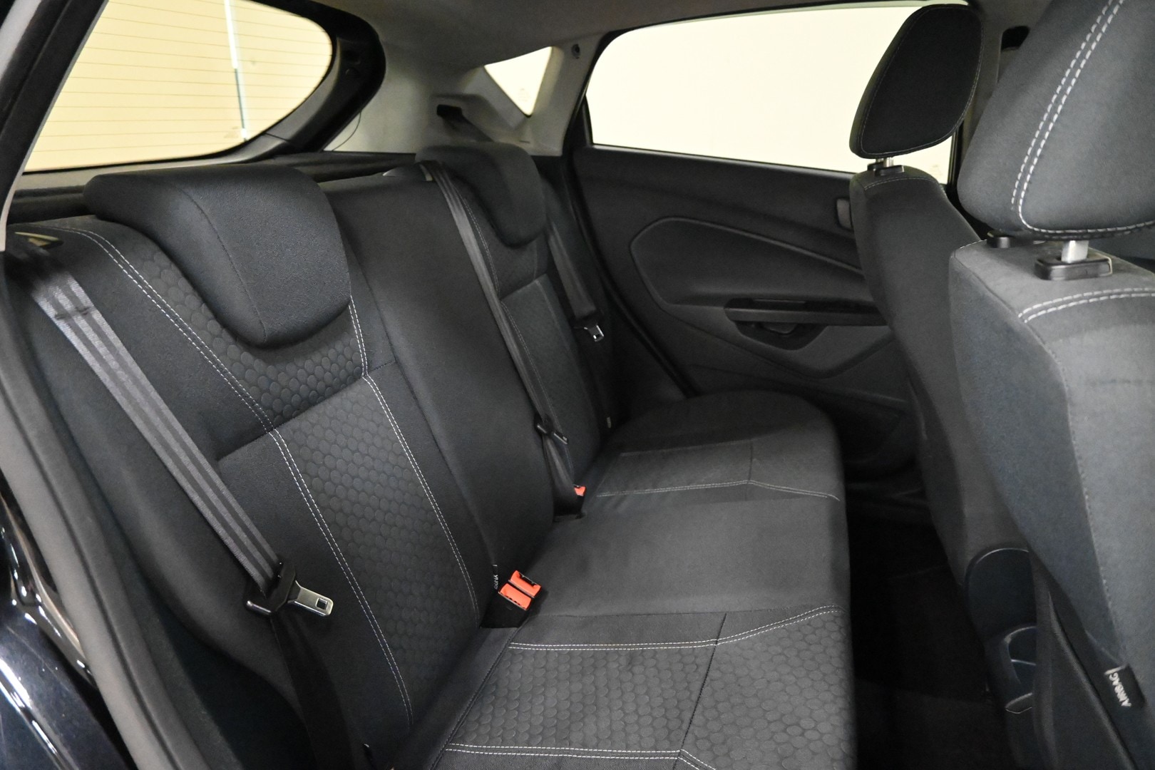 FORD Fiesta 6ª serie Fiesta 1.4 TDCi 68CV 5 po…