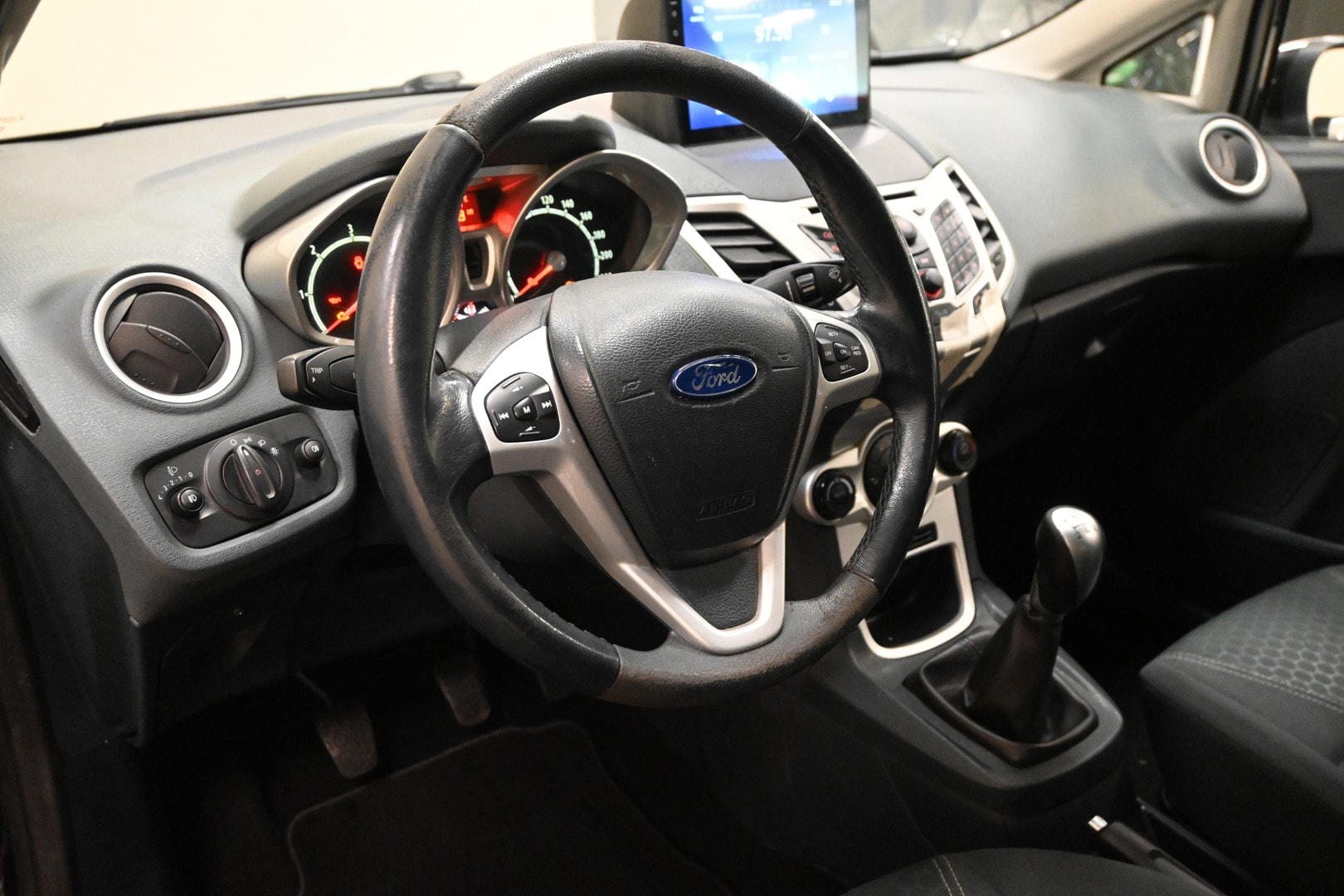 FORD Fiesta 6ª serie Fiesta 1.4 TDCi 68CV 5 po…