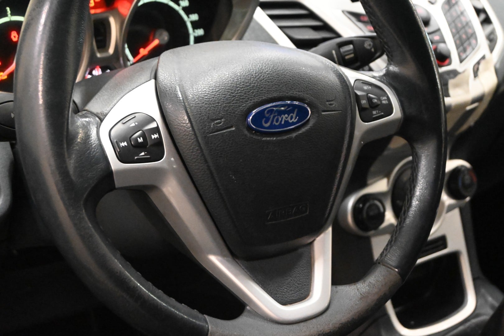 FORD Fiesta 6ª serie Fiesta 1.4 TDCi 68CV 5 po…