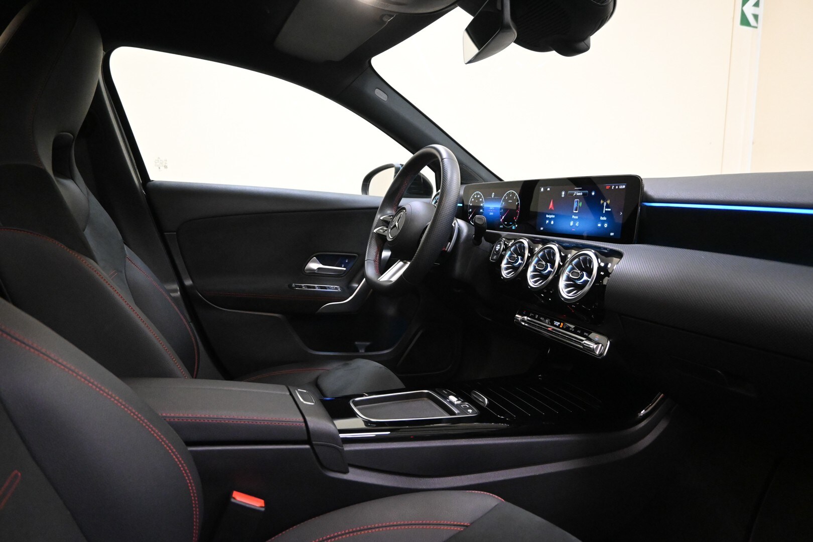 MERCEDES Classe A (V177) A 180 Automatic AM…