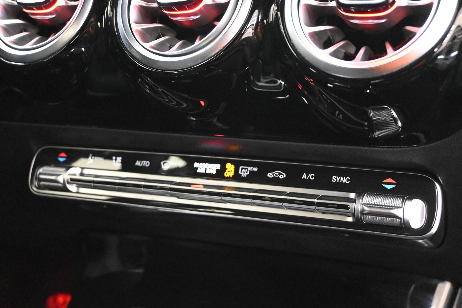 MERCEDES Classe A (V177) A 180 Automatic AM…