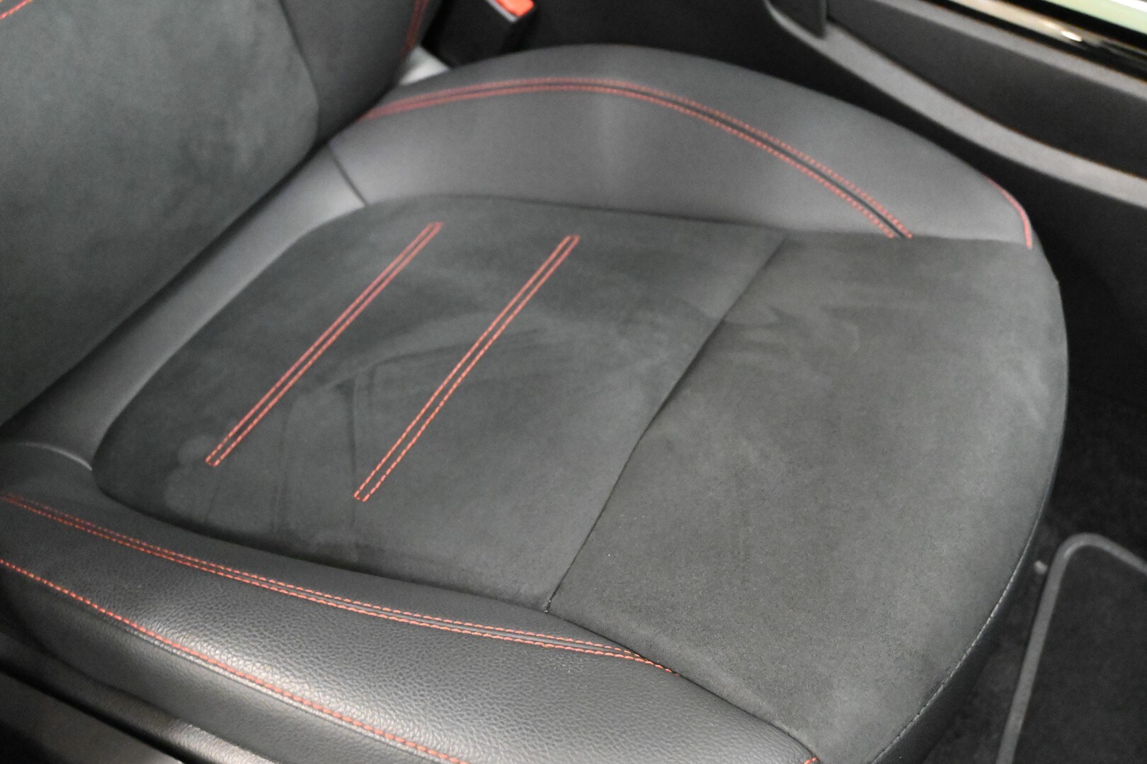 MERCEDES Classe A (V177) A 180 Automatic AM…