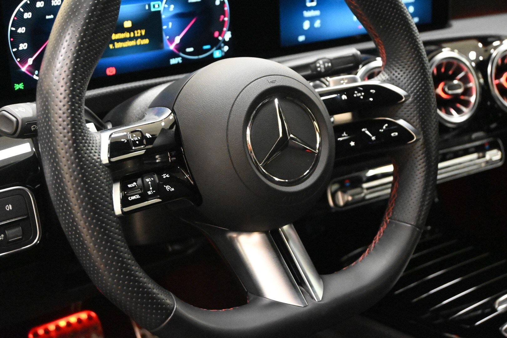 MERCEDES Classe A (V177) A 180 Automatic AM…