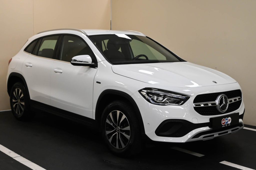 MERCEDES GLA (H247) GLA 250 e EQ-Power…