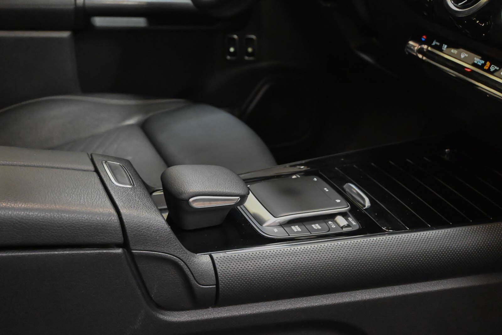 MERCEDES GLA (H247) GLA 250 e EQ-Power…