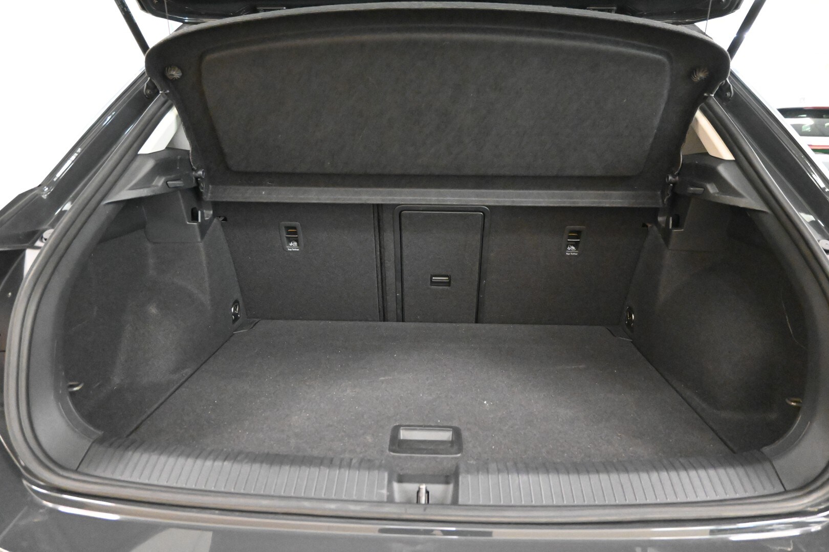 VOLKSWAGEN T-Roc 1ª serie T-Roc 1.0 TSI Busine…