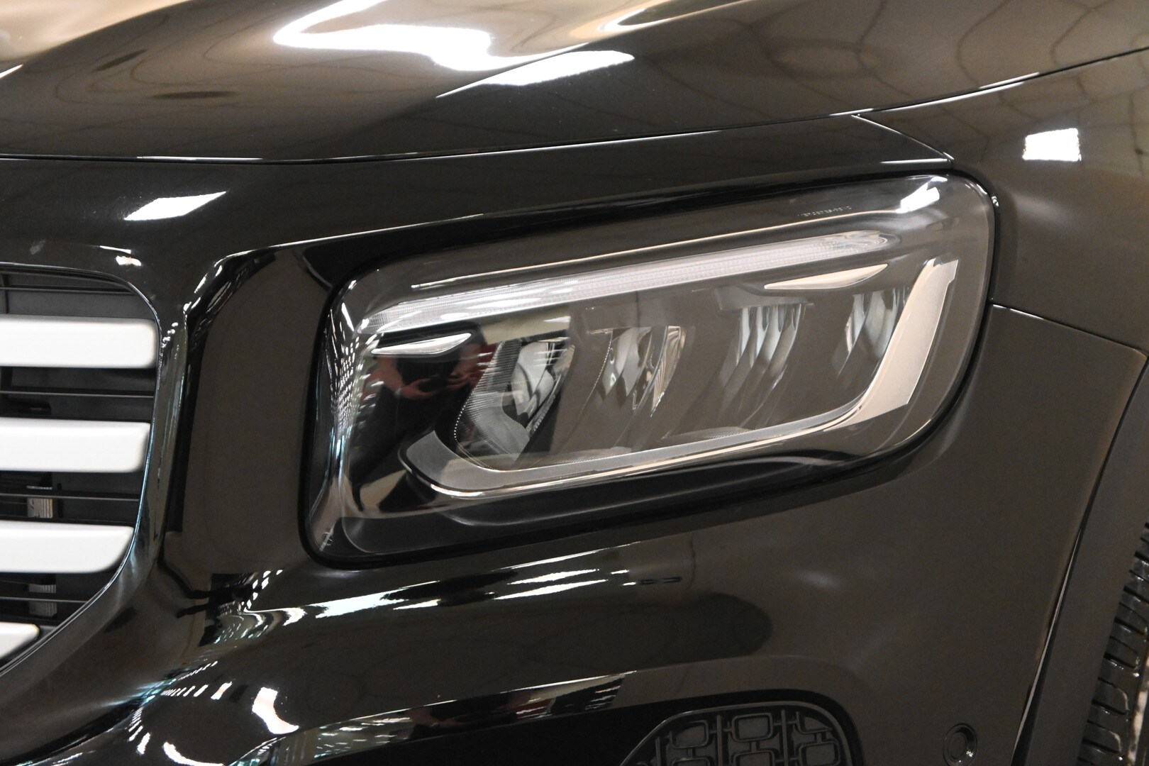 MERCEDES GLB (X247) GLB 180 d Automati…