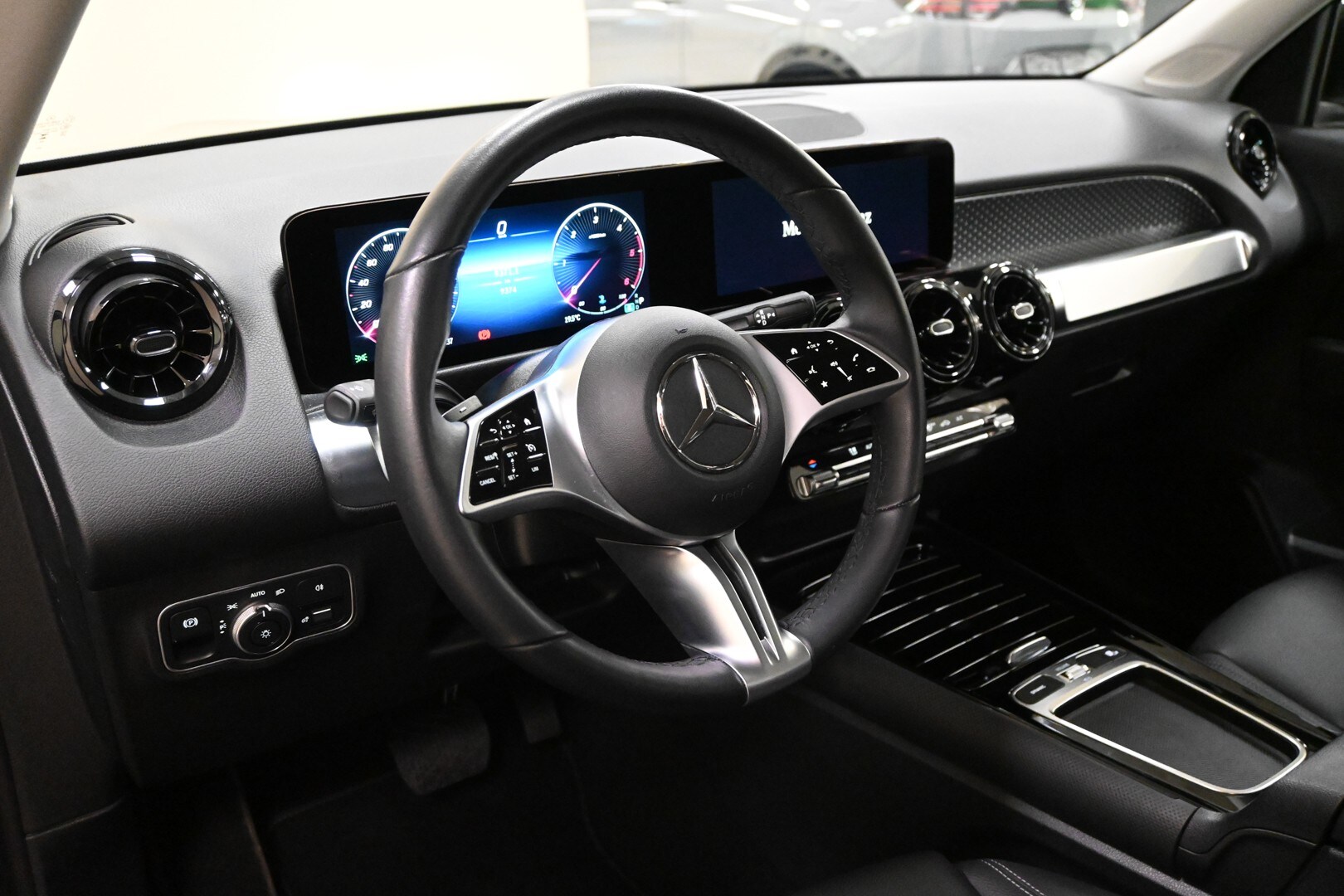 MERCEDES GLB (X247) GLB 180 d Automati…
