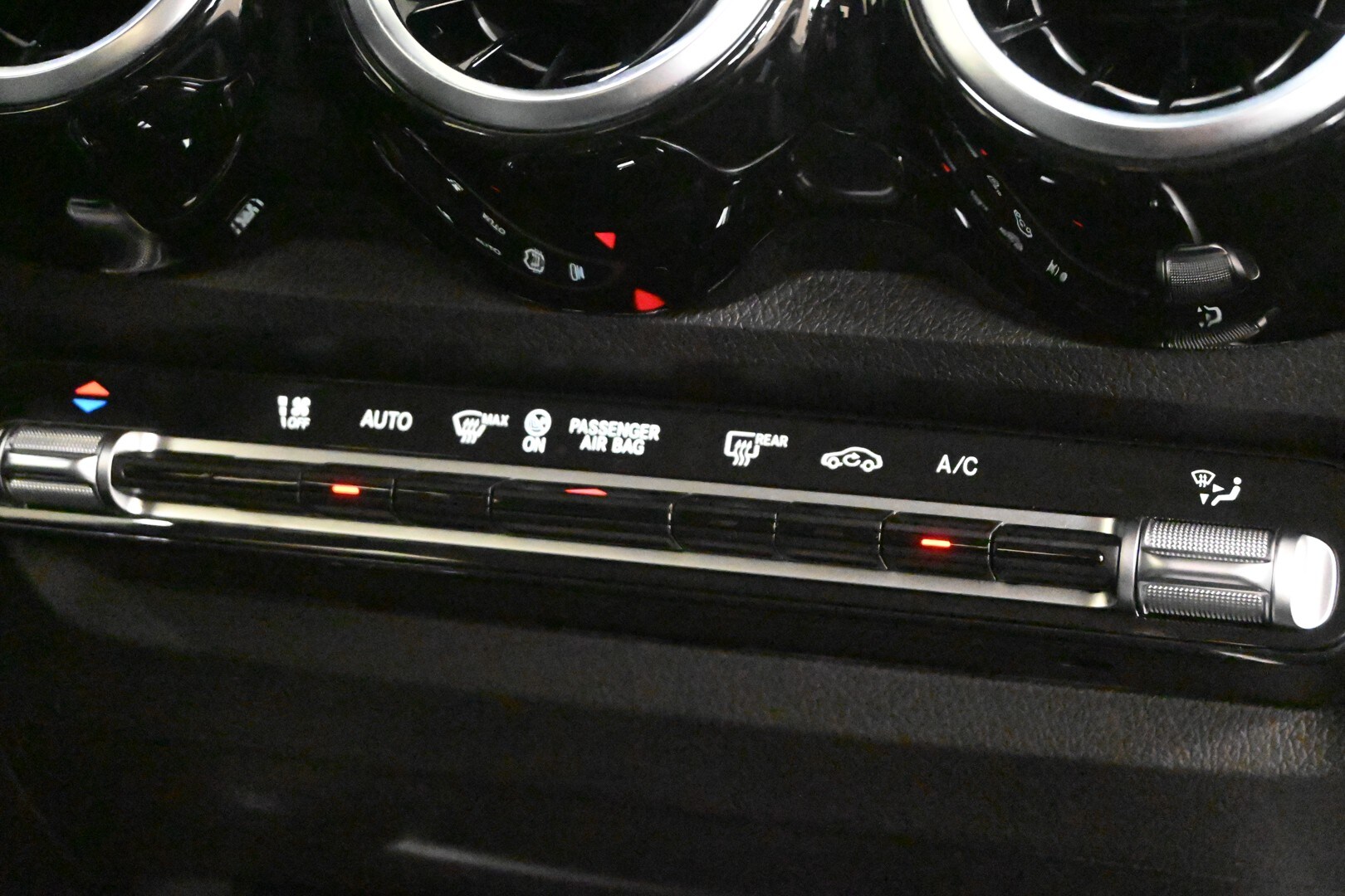 MERCEDES GLB (X247) GLB 180 d Automati…
