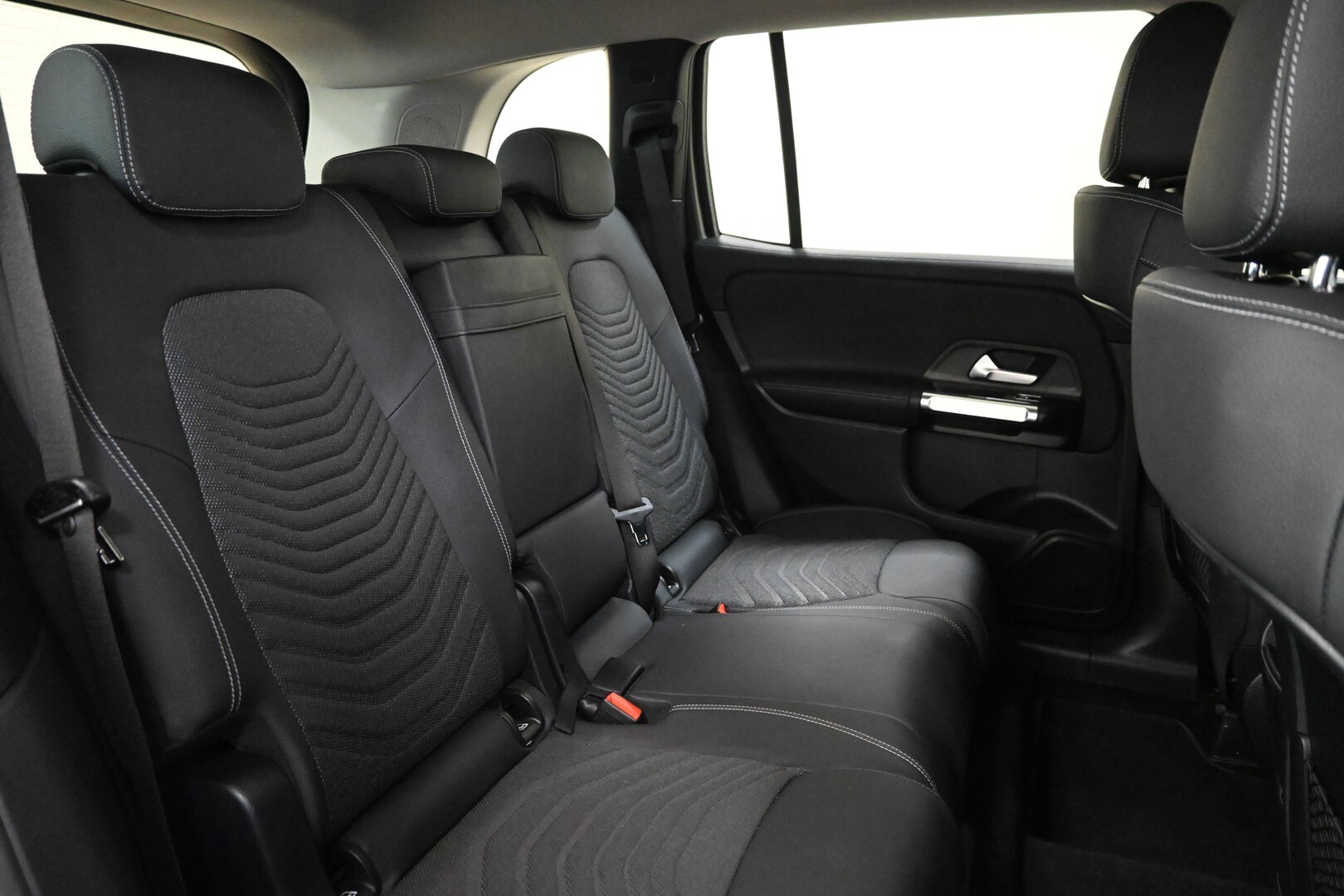 MERCEDES GLB (X247) GLB 180 d Automati…