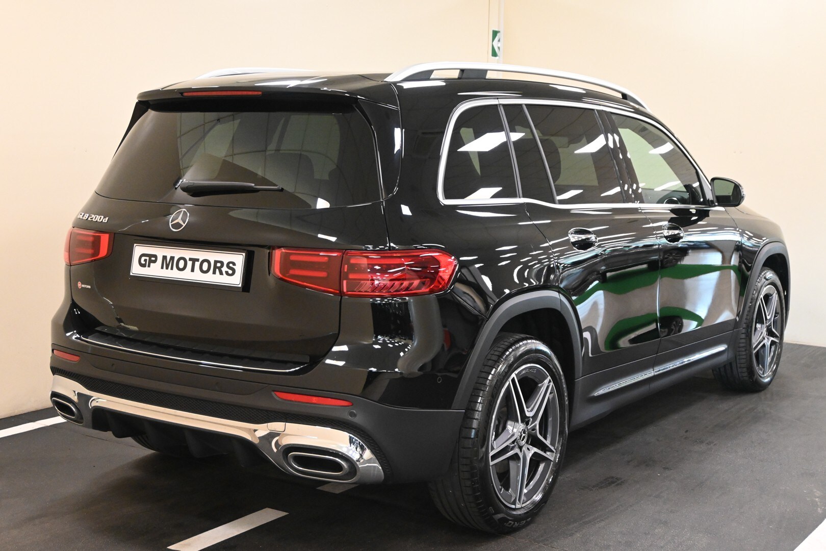 MERCEDES GLB (X247) GLB 200 d Automati…