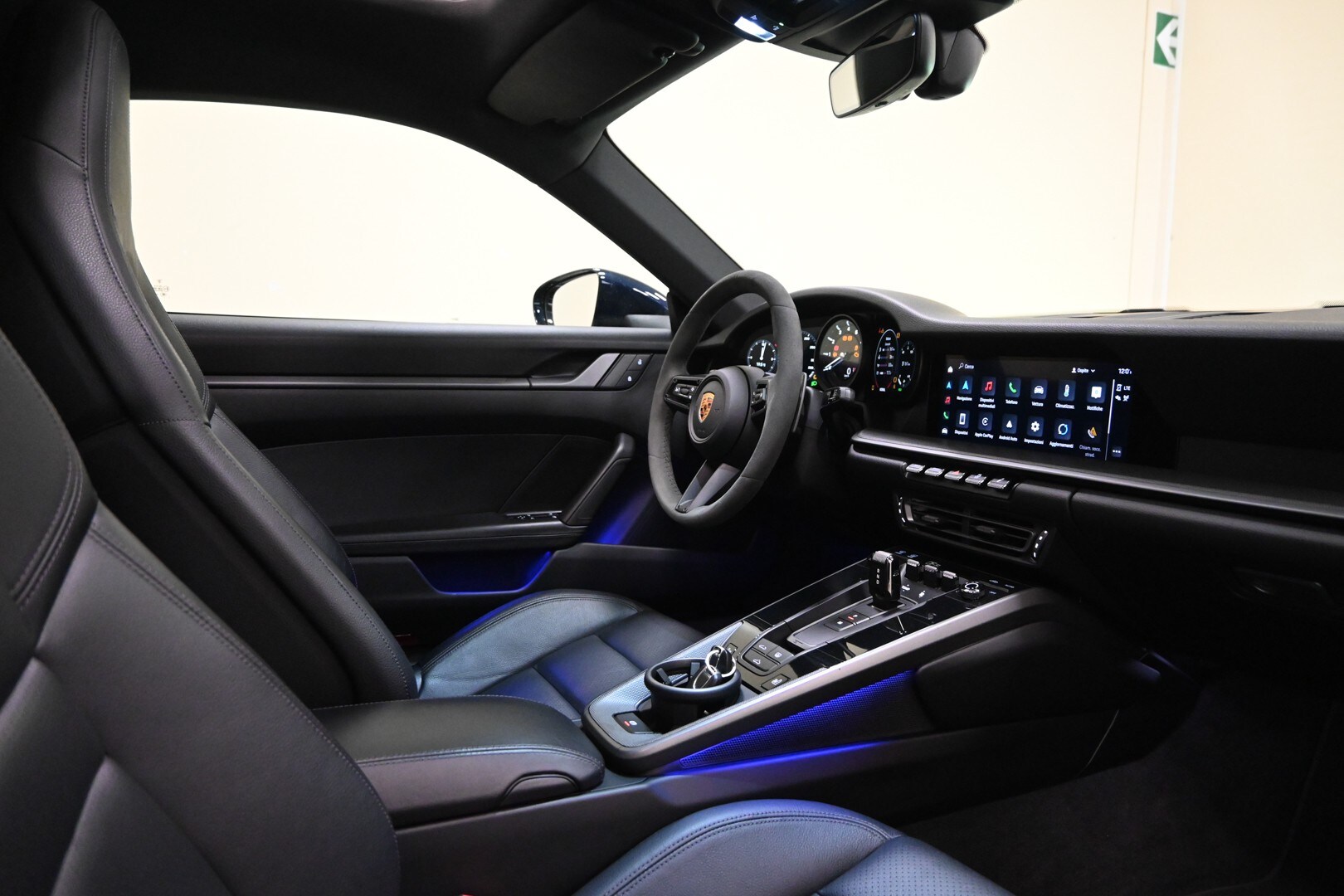 PORSCHE 911 (992) 911 Carrera