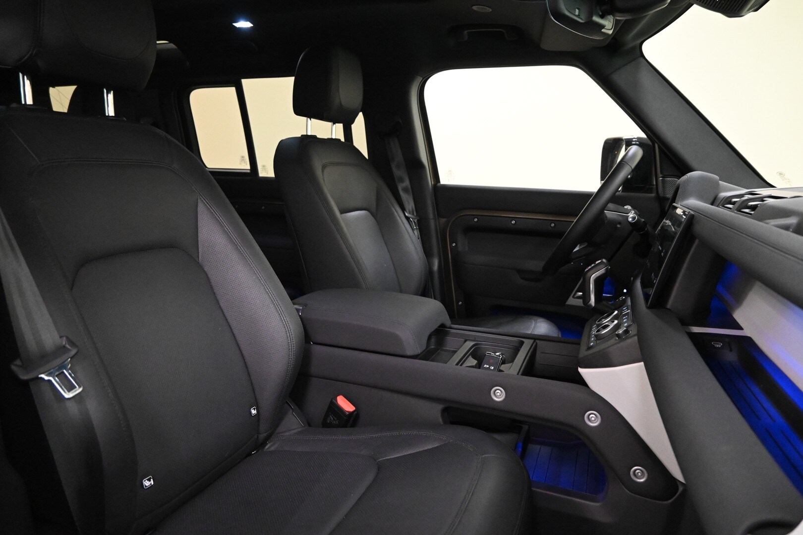 LAND ROVER Defender (2019) Defender 110 3.0D I6…