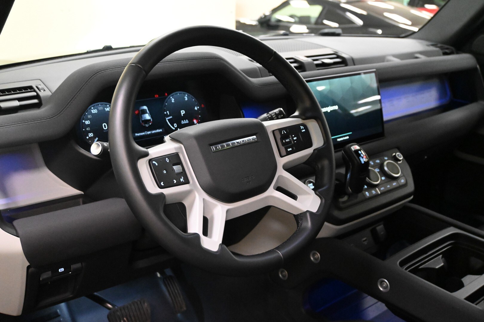 LAND ROVER Defender (2019) Defender 110 3.0D I6…
