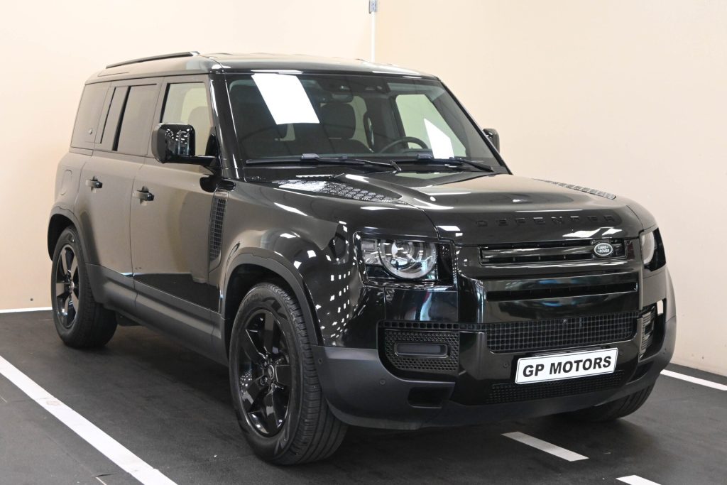 LAND ROVER Defender (2019) Defender 110 3.0D I6…
