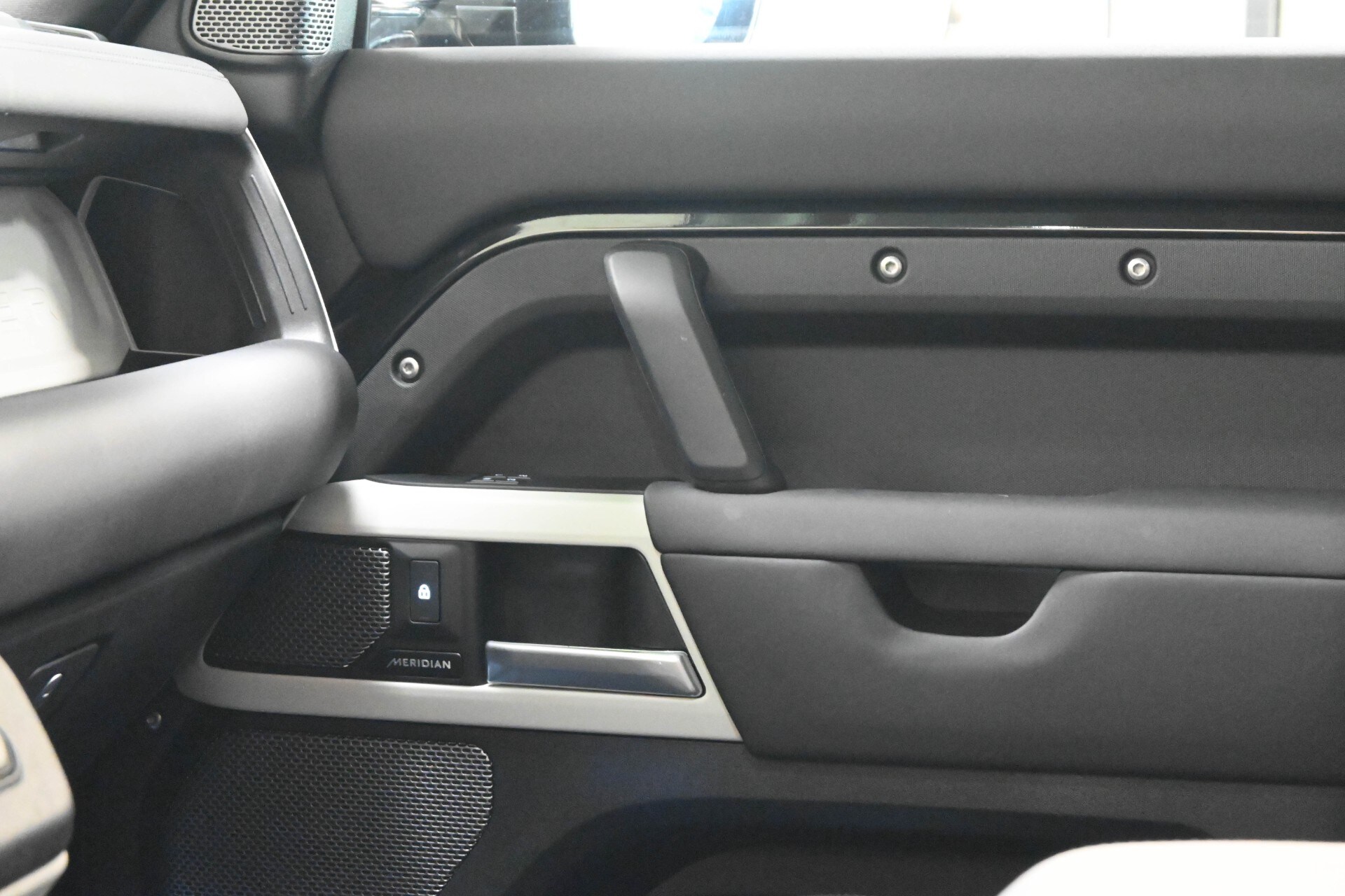 LAND ROVER Defender (2019) Defender 110 3.0D I6…