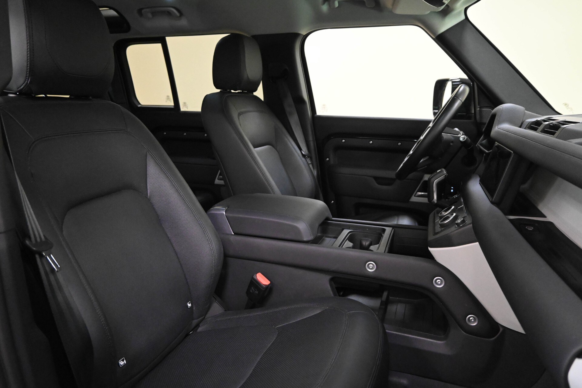 LAND ROVER Defender (2019) Defender 110 3.0D I6…