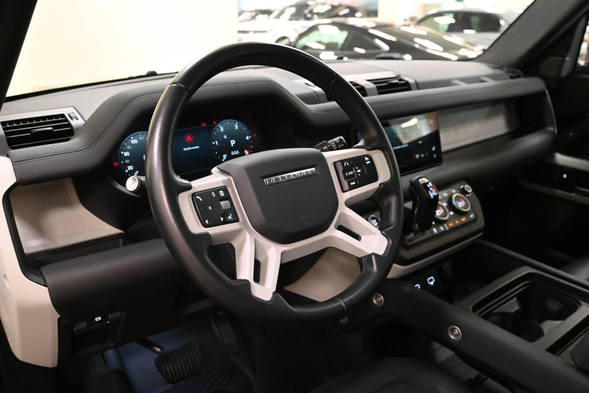 LAND ROVER Defender (2019) Defender 110 3.0D I6…