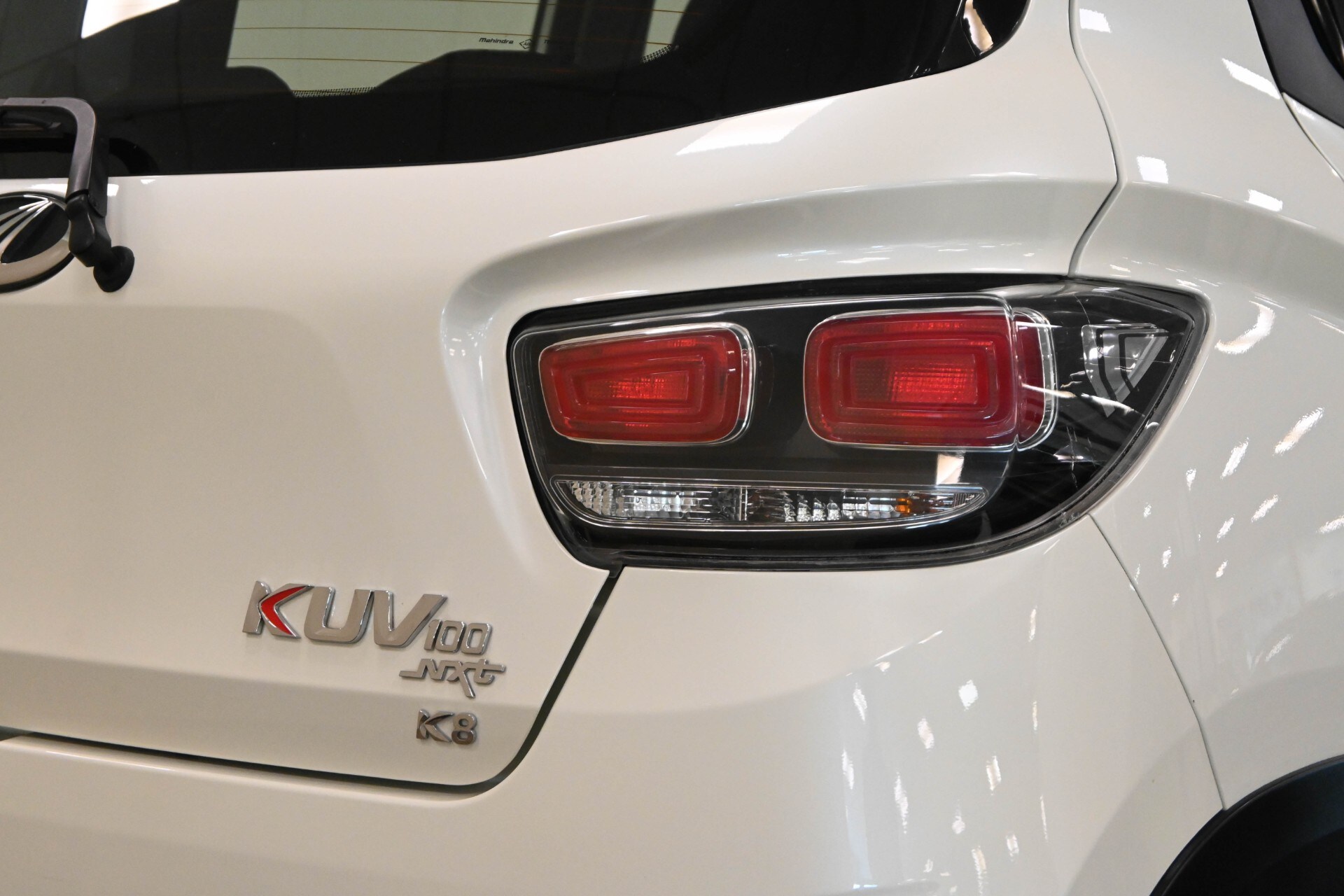 MAHINDRA KUV100 KUV100 1.2 VVT K8