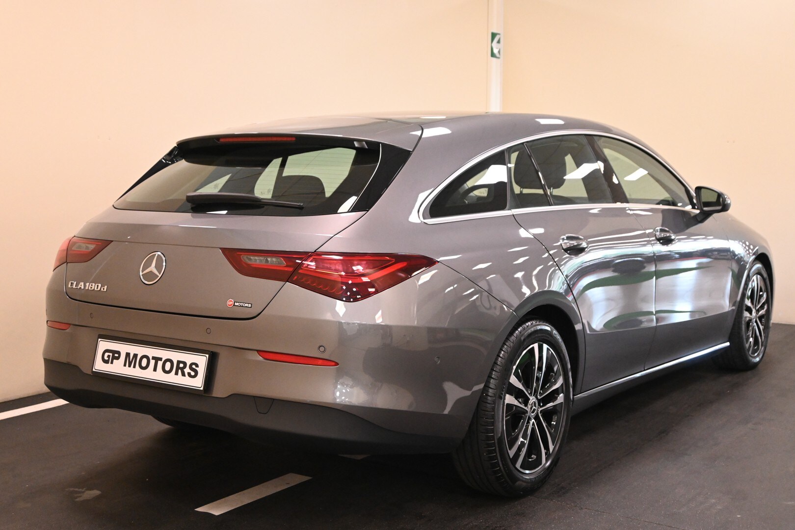 MERCEDES CLA S.Brake (X118) CLA 180 d Automati…