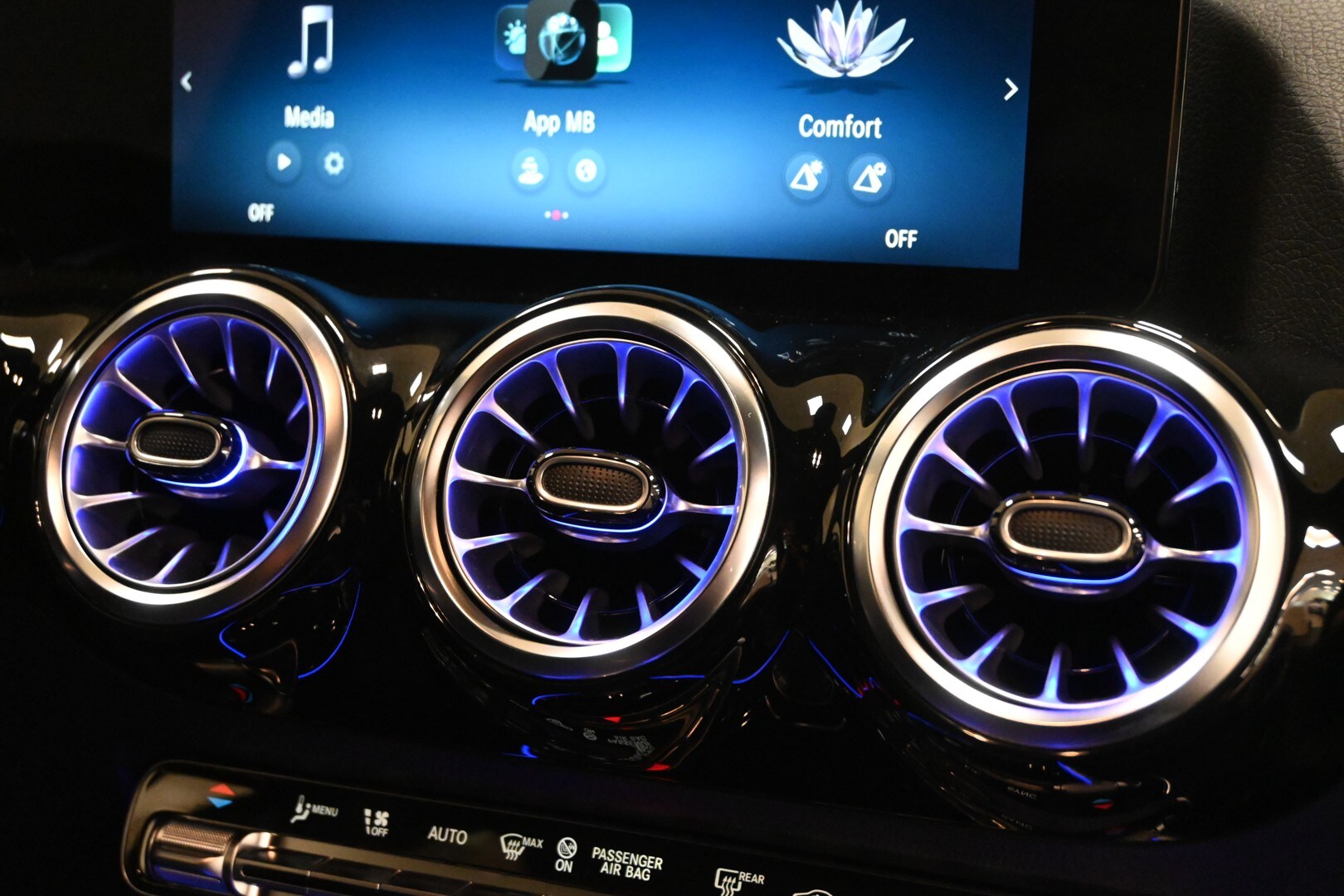 MERCEDES GLA (H247) GLA 200 Automatic …