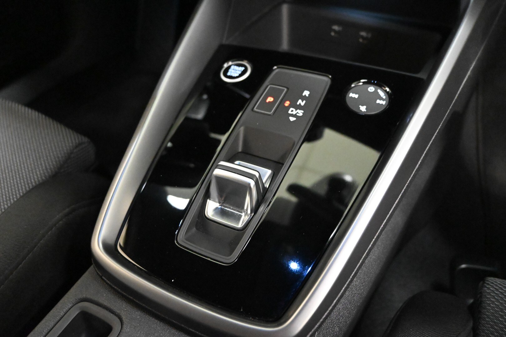 AUDI A3 4ª serie A3 SPB 30 TDI S tronic Busine…