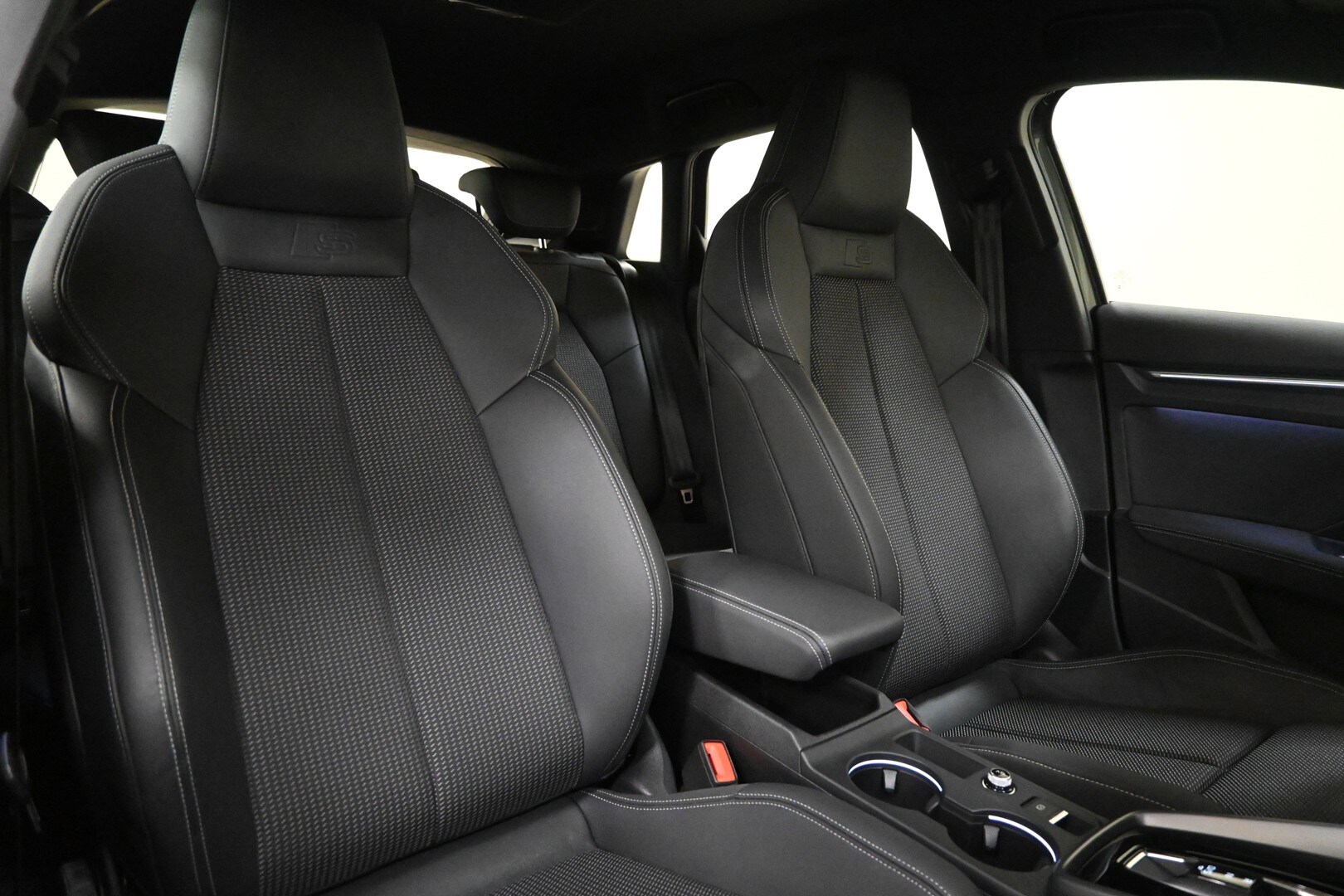 AUDI A3 4ª serie A3 SPB 40 TFSI e S tronic S l…