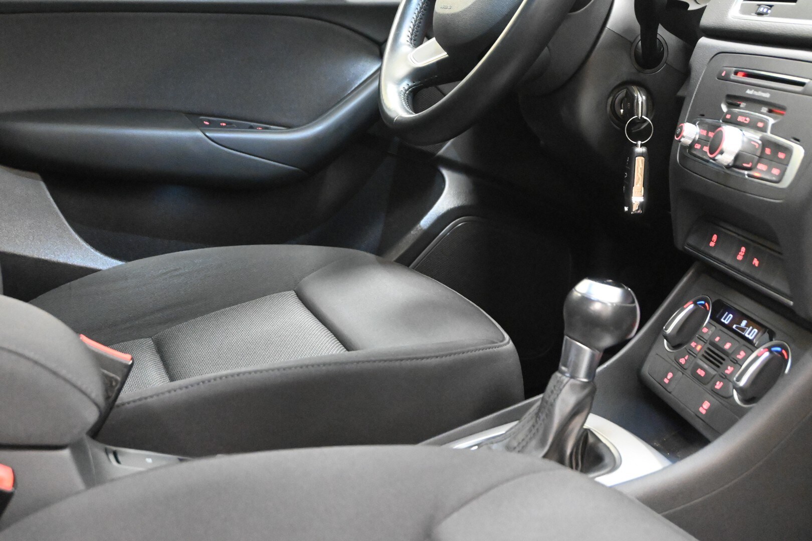 AUDI Q3 Q3 2.0 TDI 150 CV quattro S tronic Busi…
