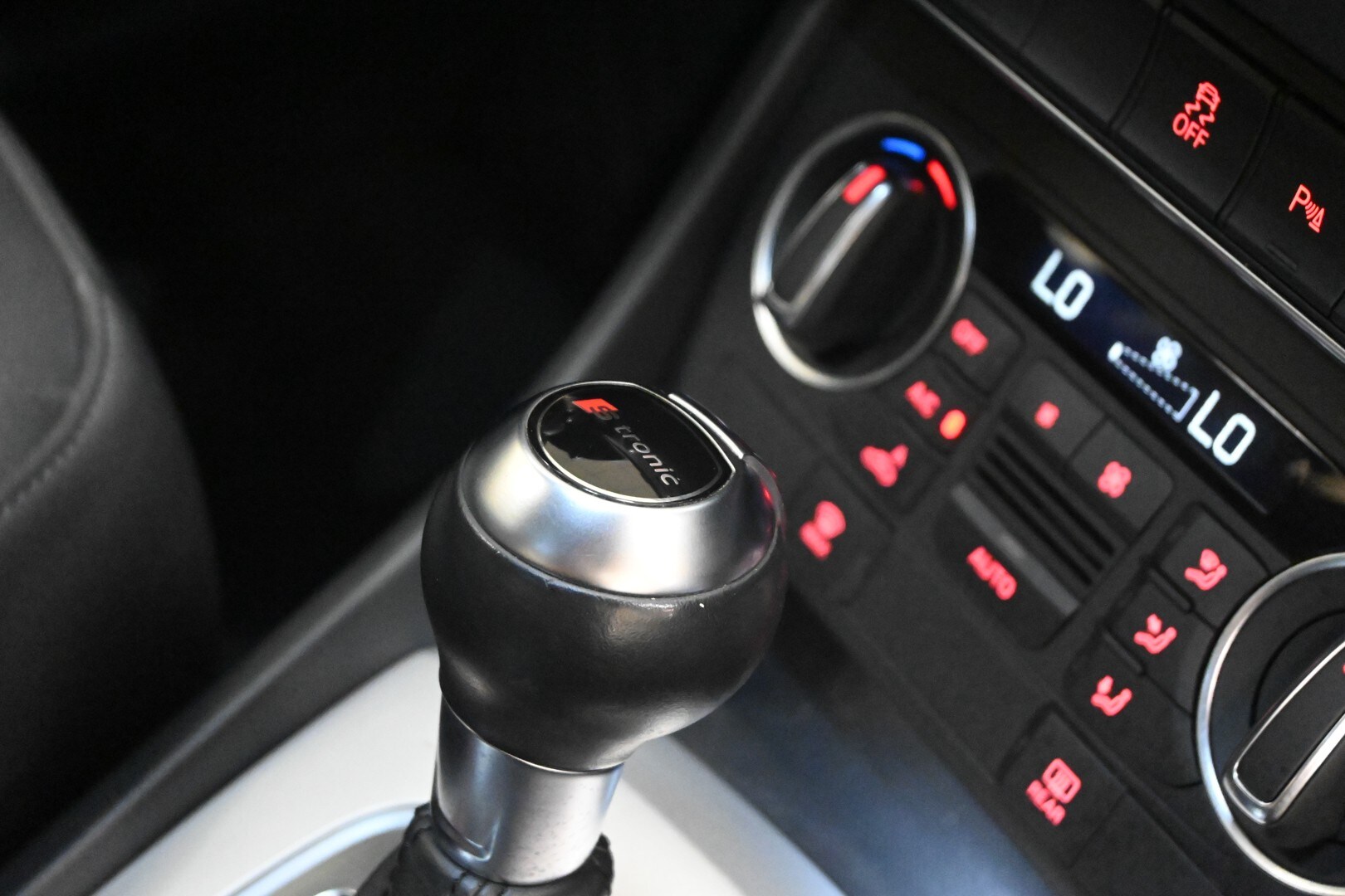 AUDI Q3 Q3 2.0 TDI 150 CV quattro S tronic Busi…