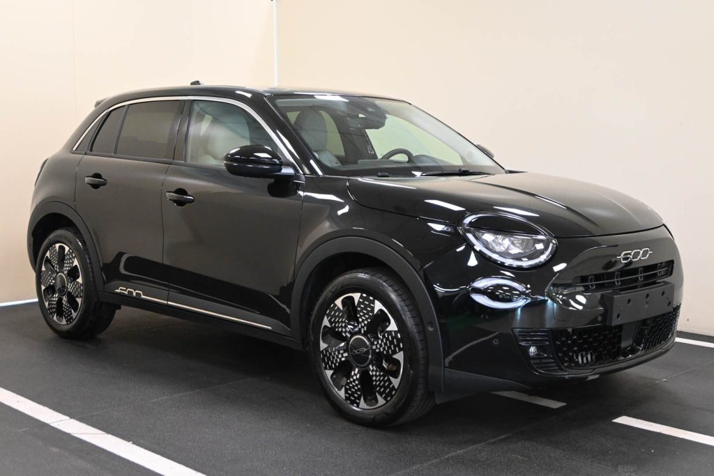 FIAT 600 (2023–>) 600 Hybrid 100 CV DCT MHEV