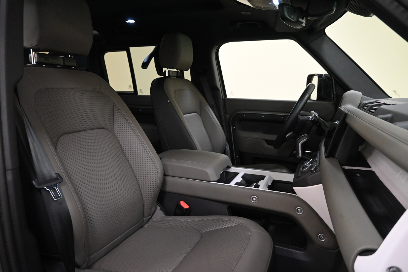 LAND ROVER Defender (2019) Defender 110 3.0D I6…