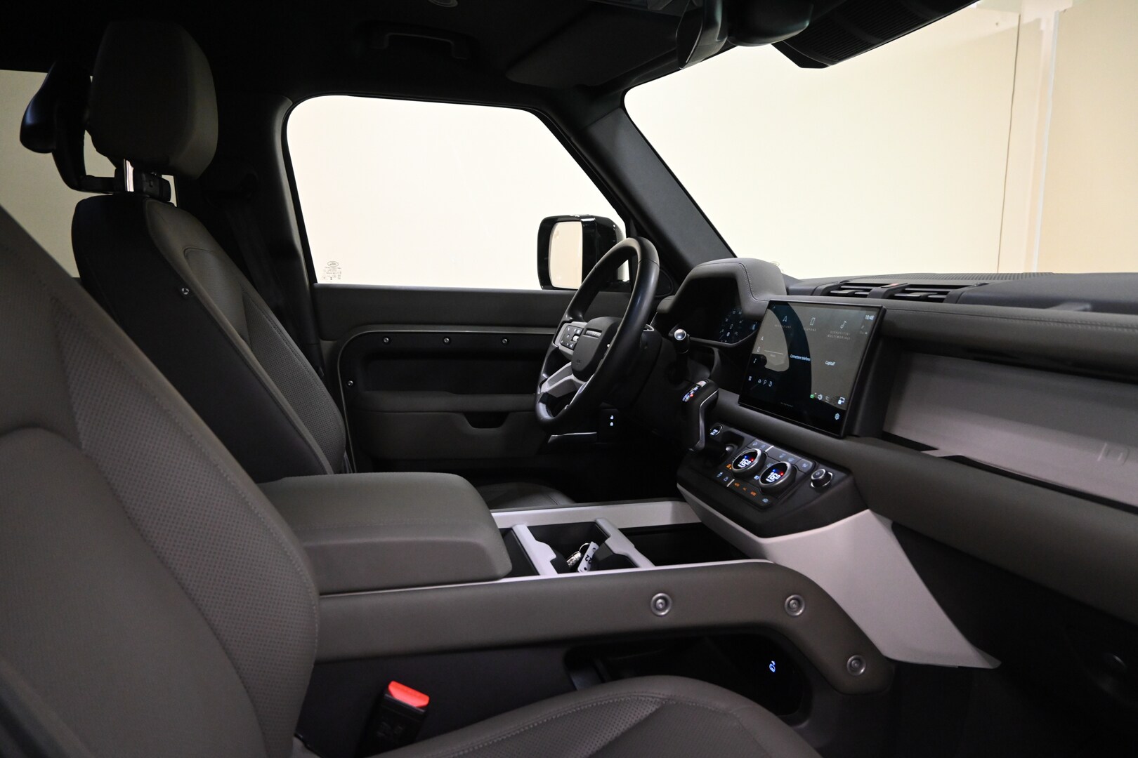 LAND ROVER Defender (2019) Defender 110 3.0D I6…