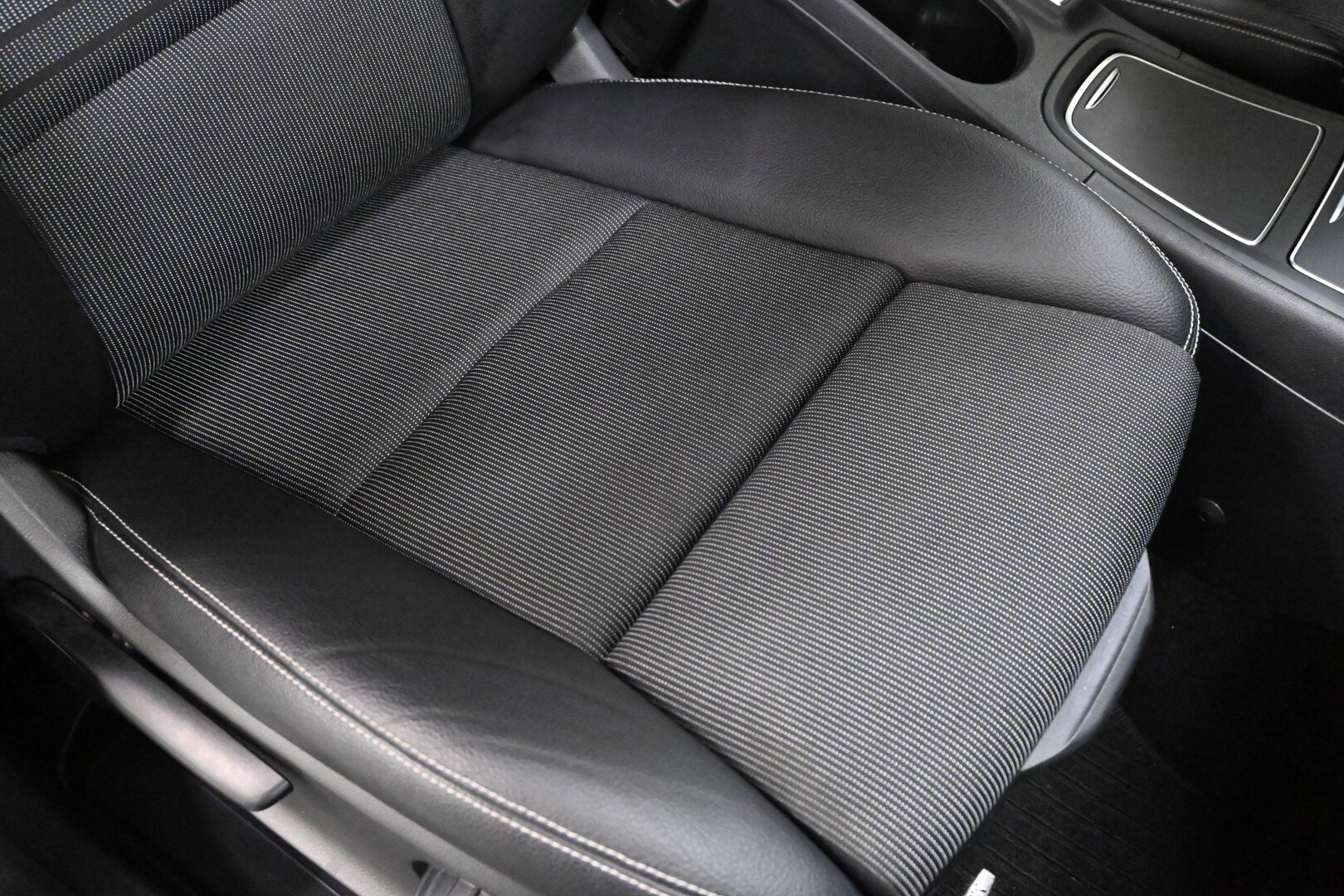 MERCEDES Classe B (T246/242) B 200 d Automatic …