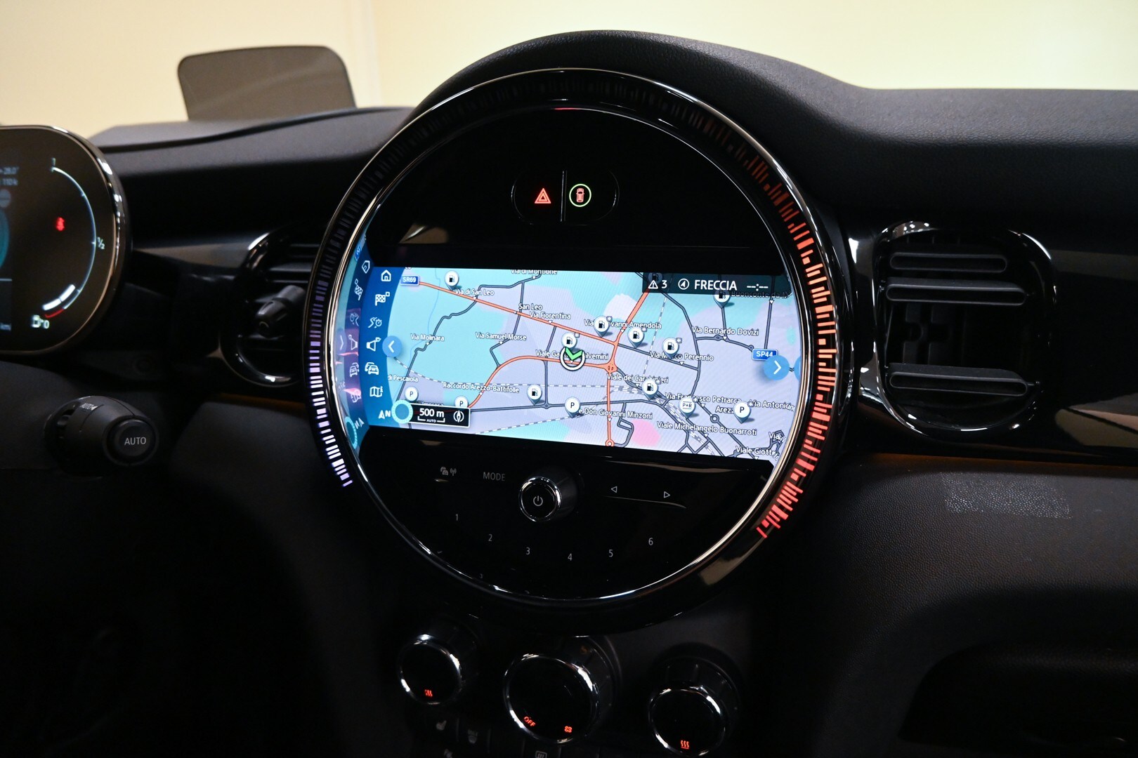 MINI Mini Cabrio (F57) Mini 1.5 Cooper Yours …