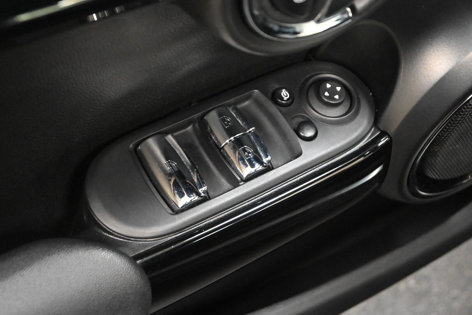 MINI Mini Cabrio (F57) Mini 1.5 Cooper Yours …