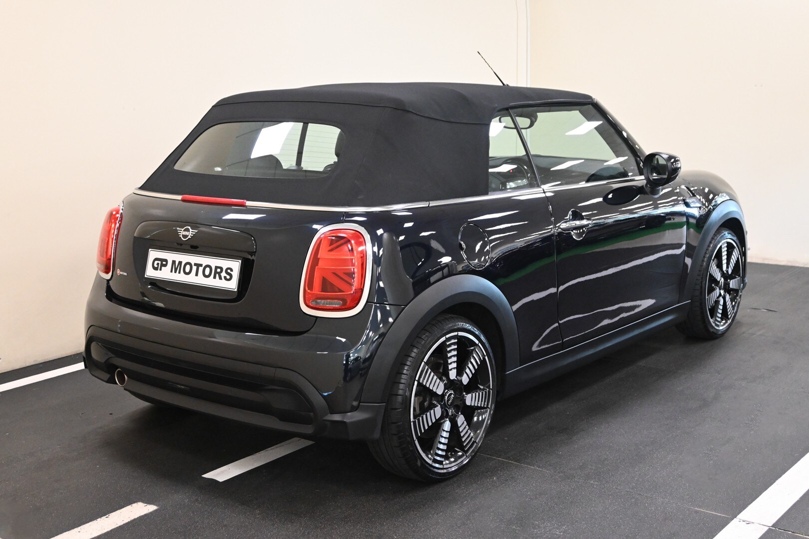 MINI Mini Cabrio (F57) Mini 1.5 Cooper Yours …