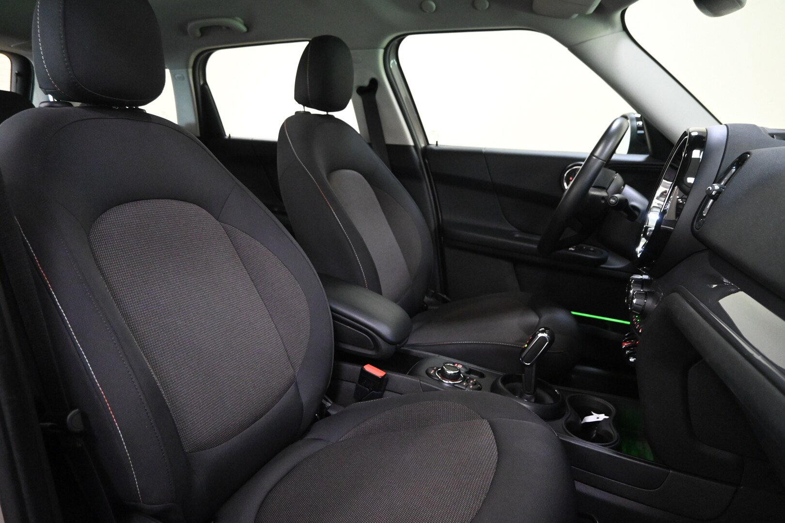 MINI Mini Countrym.(F60) Mini 2.0 Cooper D Clas…