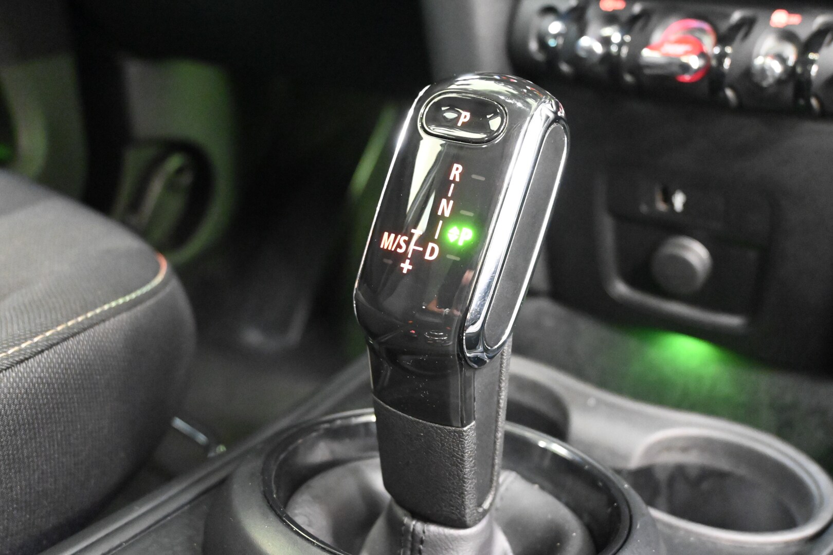 MINI Mini Countrym.(F60) Mini 2.0 Cooper D Clas…