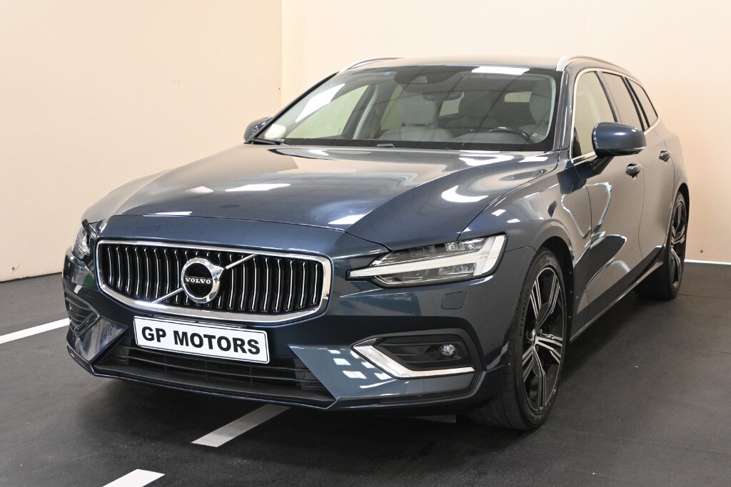 VOLVO V60 (2018–>) V60 D4 Geartronic Inscription