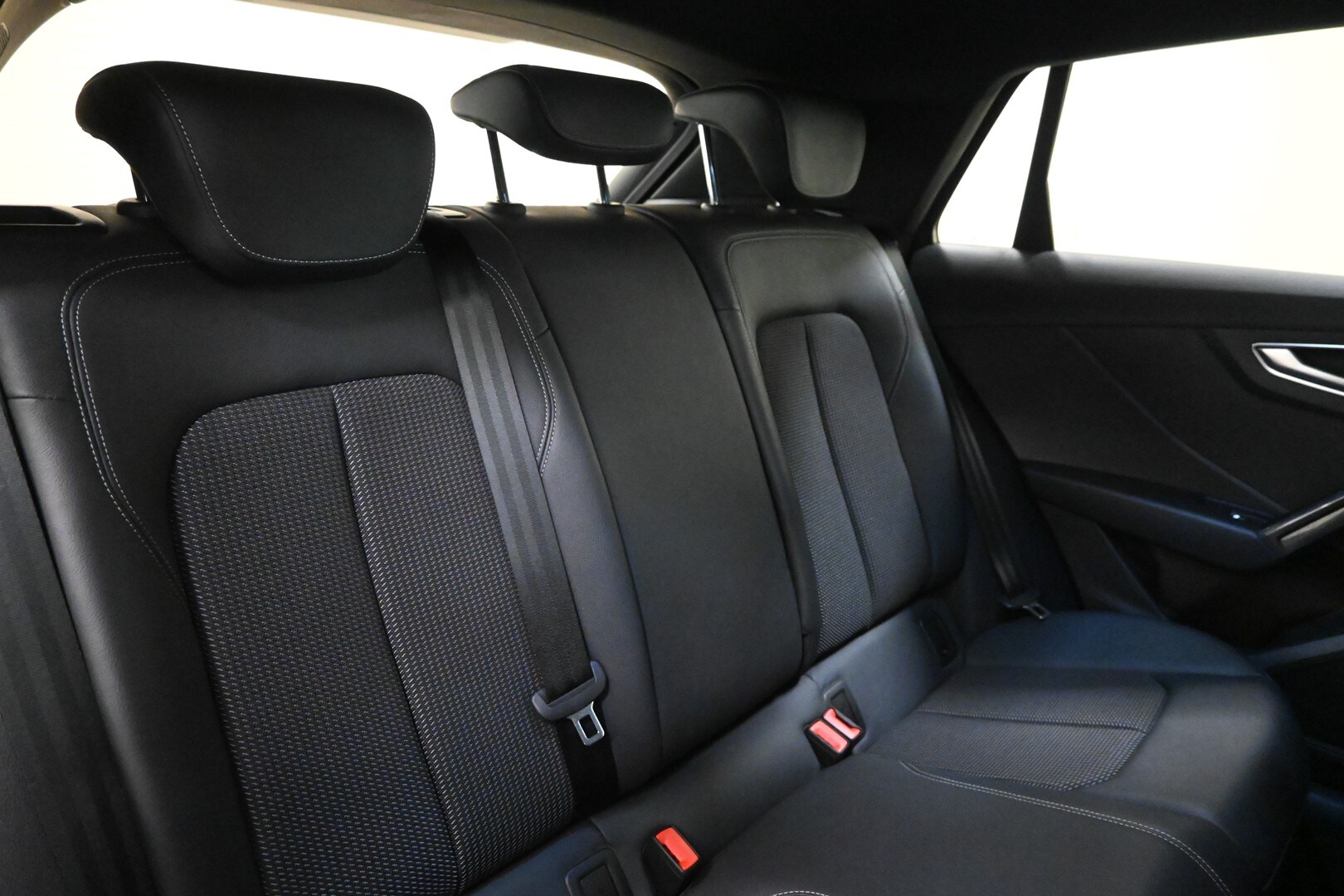 AUDI Q2 Q2 35 TDI S tronic S line Edition