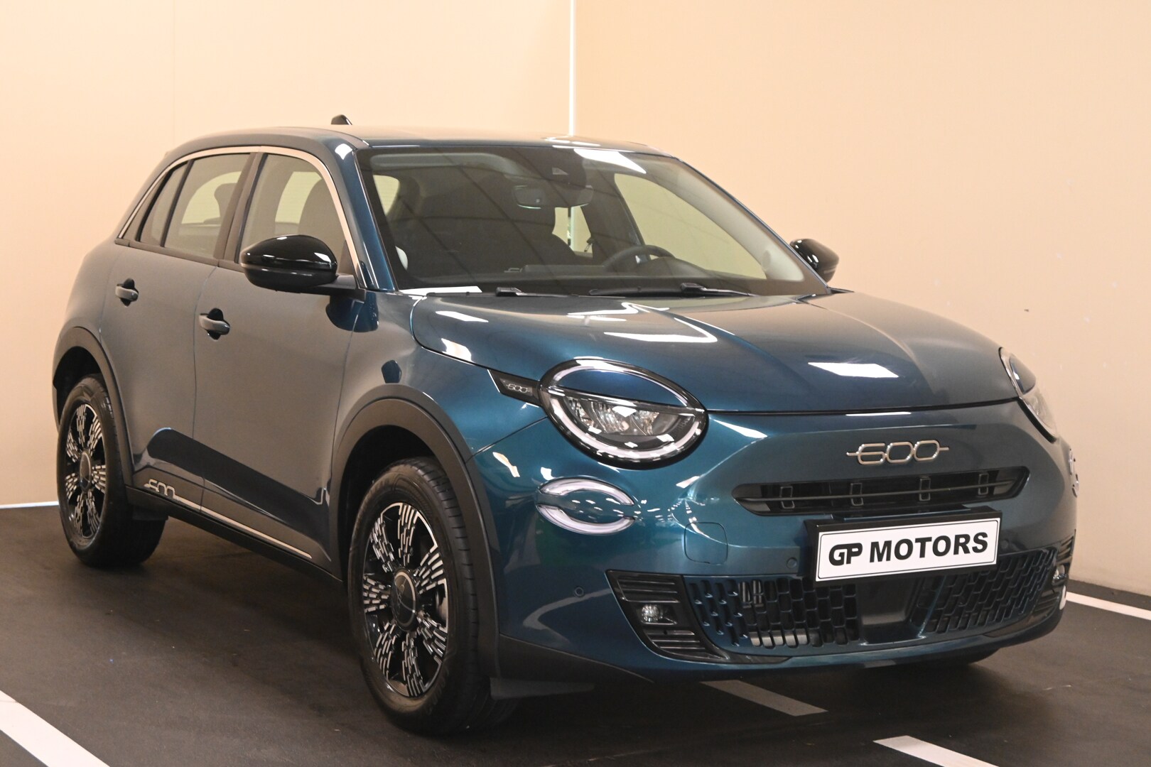 FIAT 600 (2023–>) 600 Hybrid 145 CV DCT MHEV Icon
